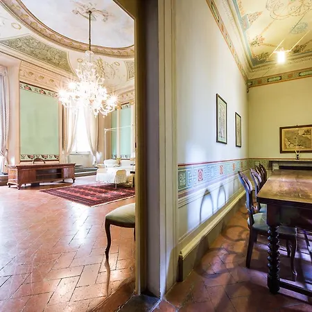 Bardi Palace Apartment
