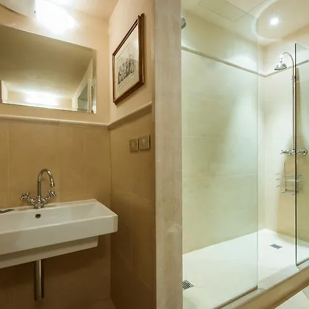 Bardi Palace Apartment *