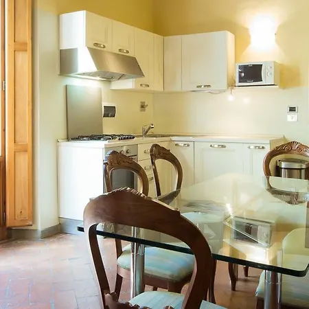 Bardi Palace Apartment *