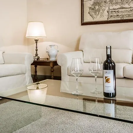 Apartment Bardi Palace