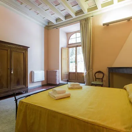Bardi Palace Apartment *