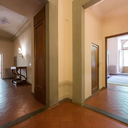 Bardi Palace Apartment