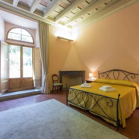 Bardi Palace Apartment *